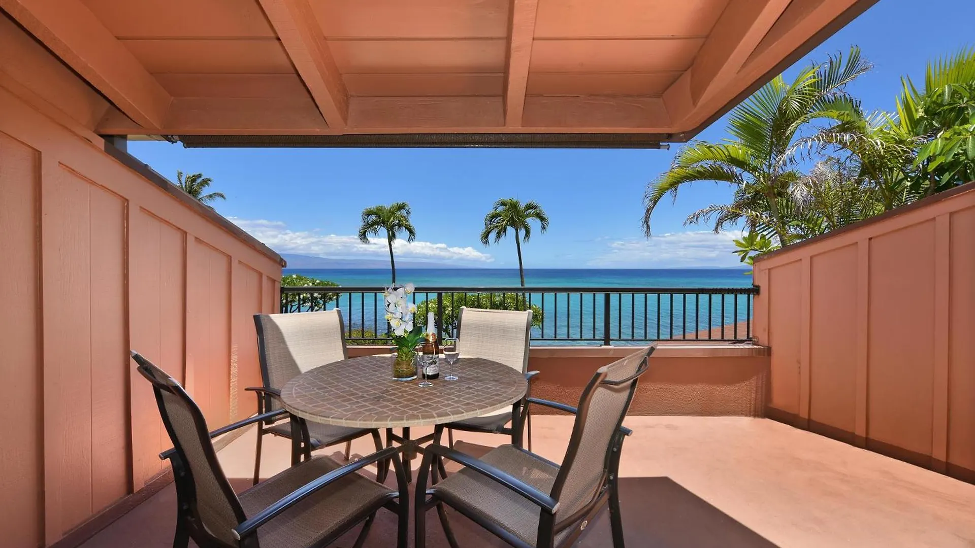 Largest One Bedroom At Kuleana - Oceanfront Unit!! 105 Kahana