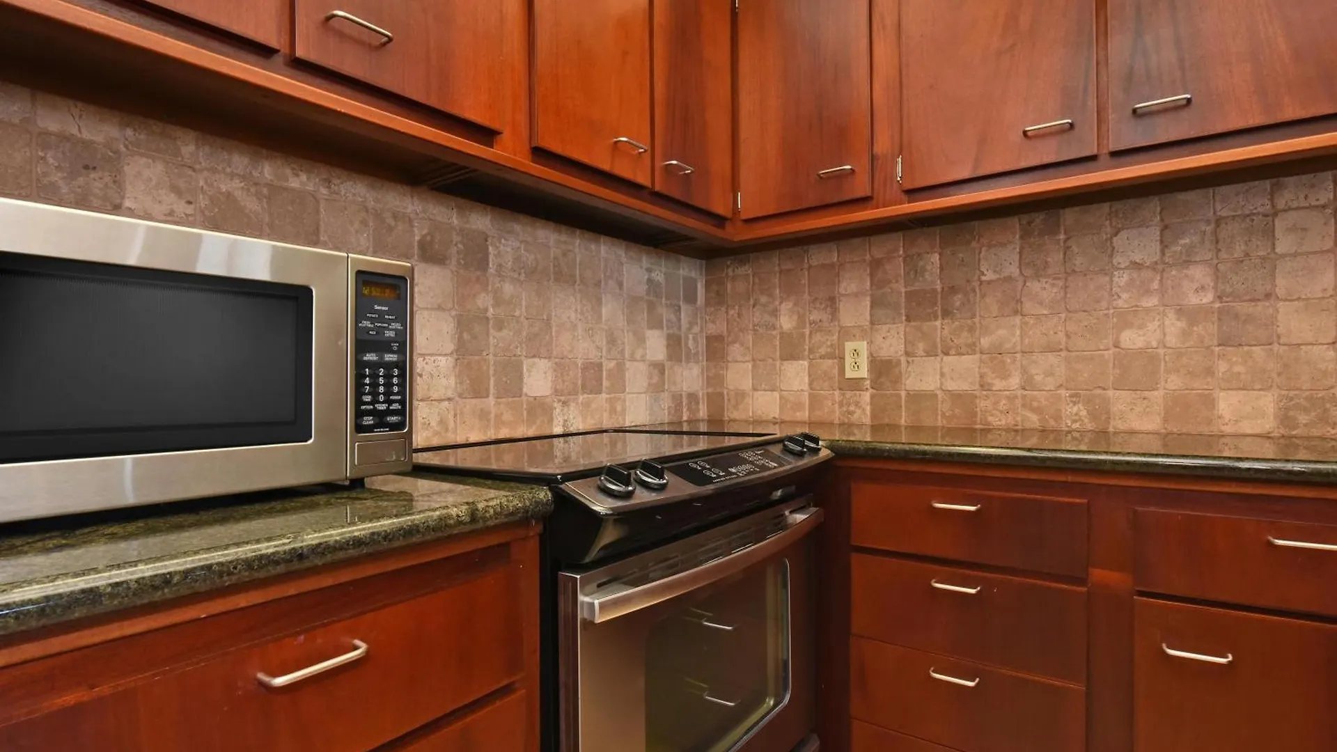 Apartamento Largest One Bedroom At Kuleana - Oceanfront Unit!! 105 Kahana Estados Unidos